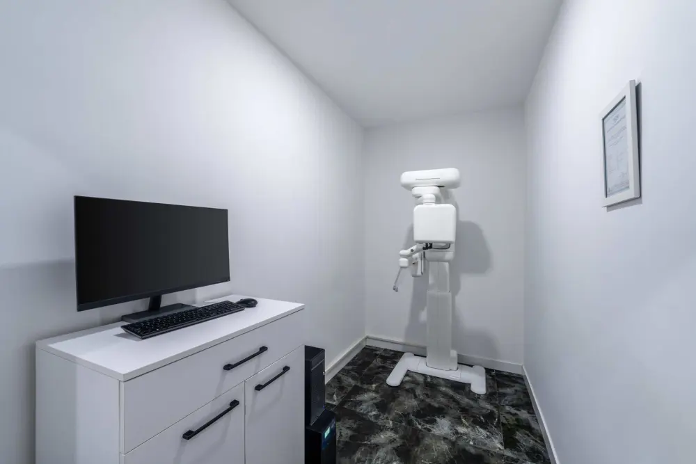 3D imaging room with the CBCT scanner